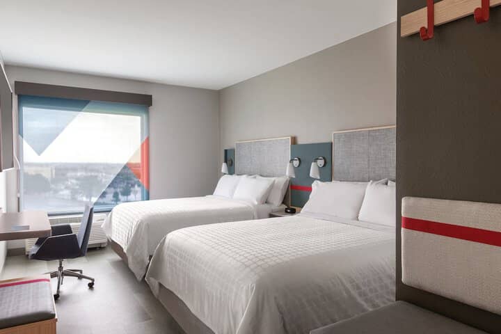 Room 8 of 24
